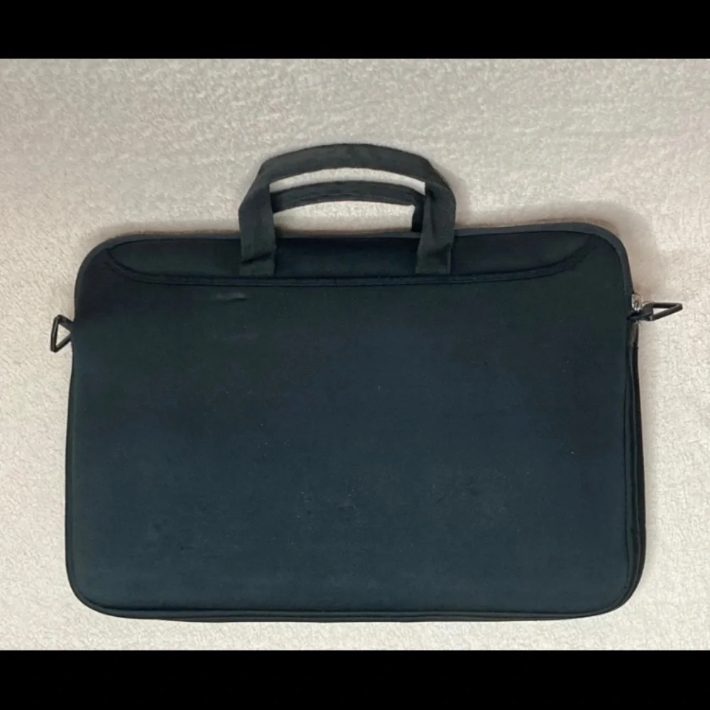 Wenger Legacy Neoprene Ultra Slim 17” Laptop Case-Black-Shoulder Strap-Business